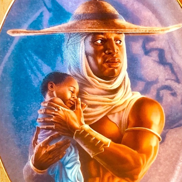 Ebony Vision Plate…The Protector By Thomas Blackshear ..Like New..No Chips